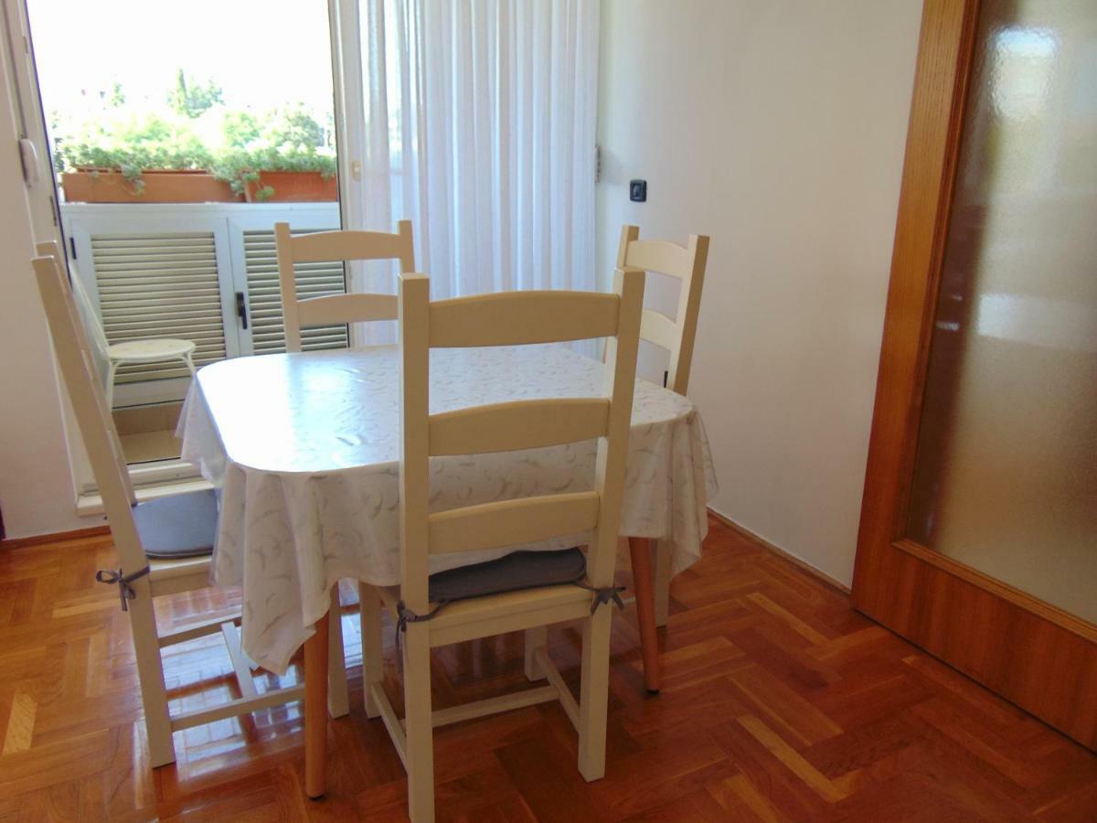 Appartamento Augusta Zara Esterno foto