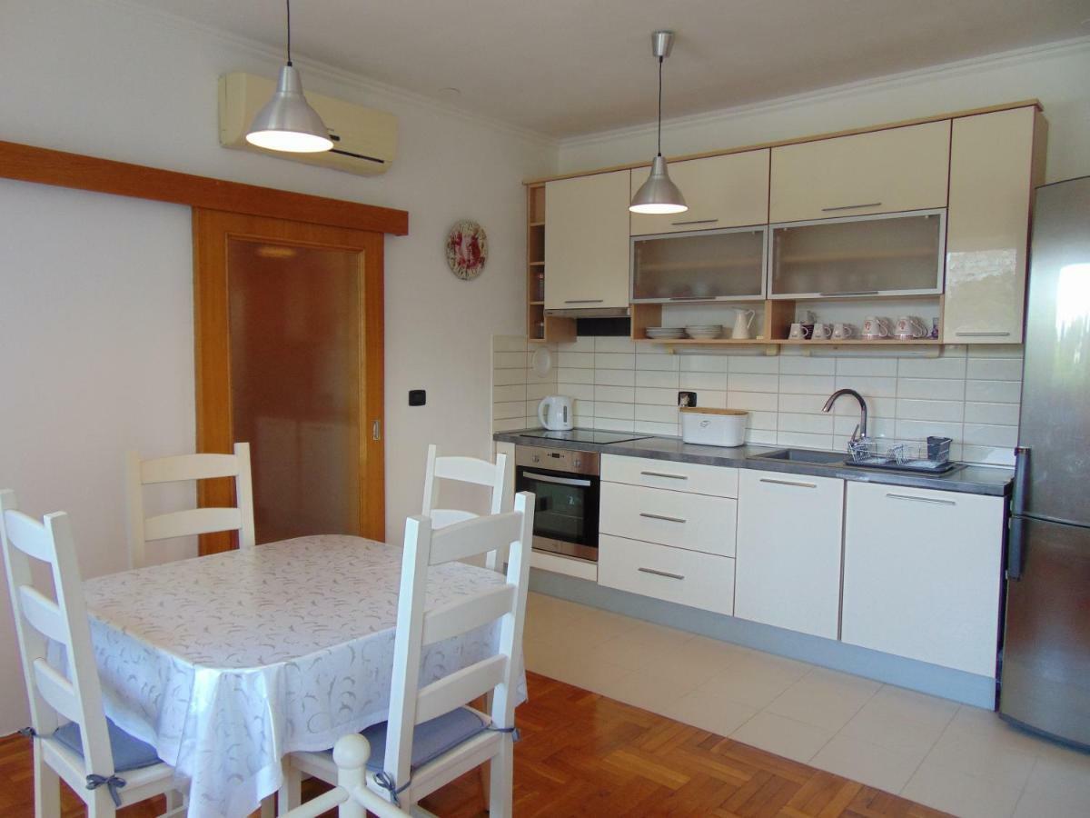 Appartamento Augusta Zara Esterno foto