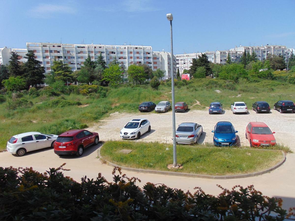 Appartamento Augusta Zara Esterno foto